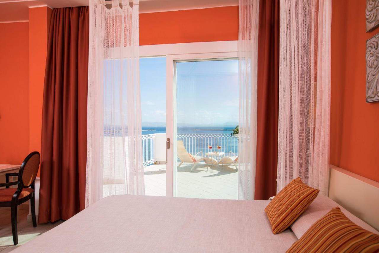Lu' Hotel Riviera Carloforte  Exterior photo